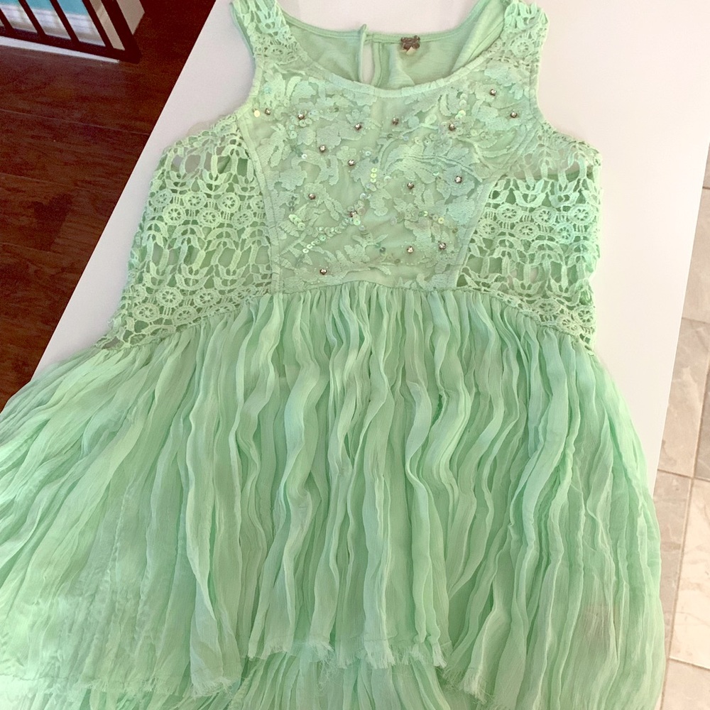 BKE lace & sequins tank top